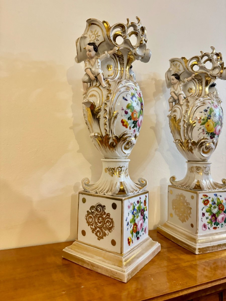 Large Pair Of Old Paris Porcelain Vases Signed Jacob Petit 19th Century -photo-3