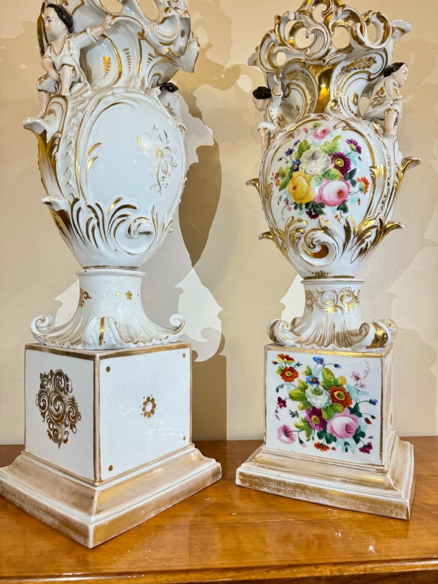 Large Pair Of Old Paris Porcelain Vases Signed Jacob Petit 19th Century -photo-4