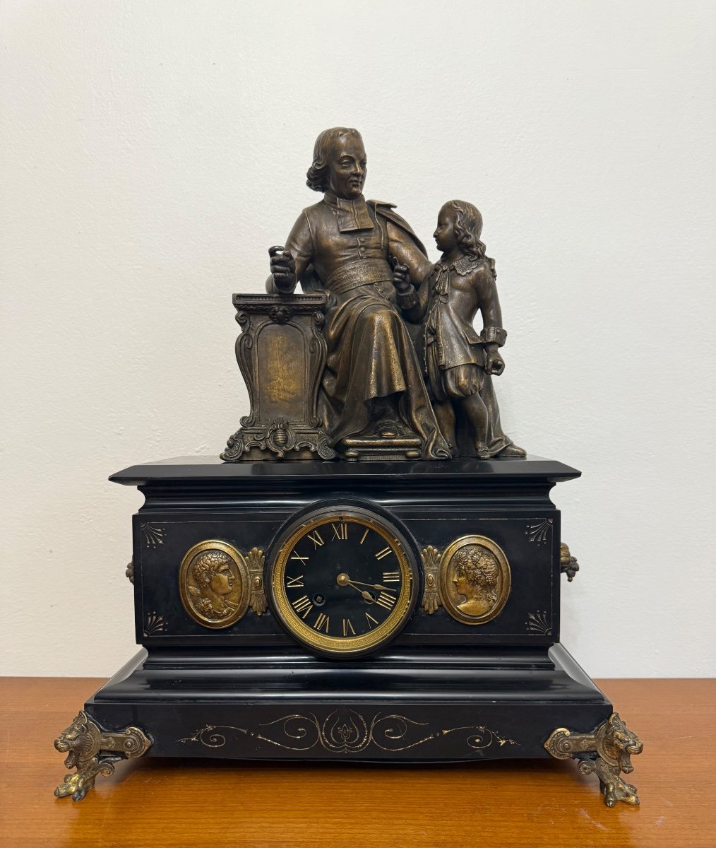 Pendule De Cheminée En Bronze Et Marbre Noir Signée  Duret  époque 19 ème 