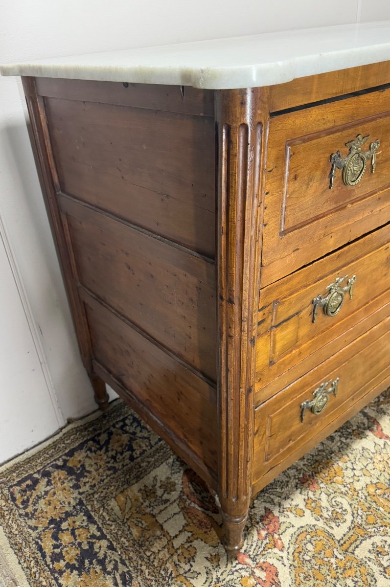 Louis XVI Period Chest Of Drawers In Walnut -photo-4