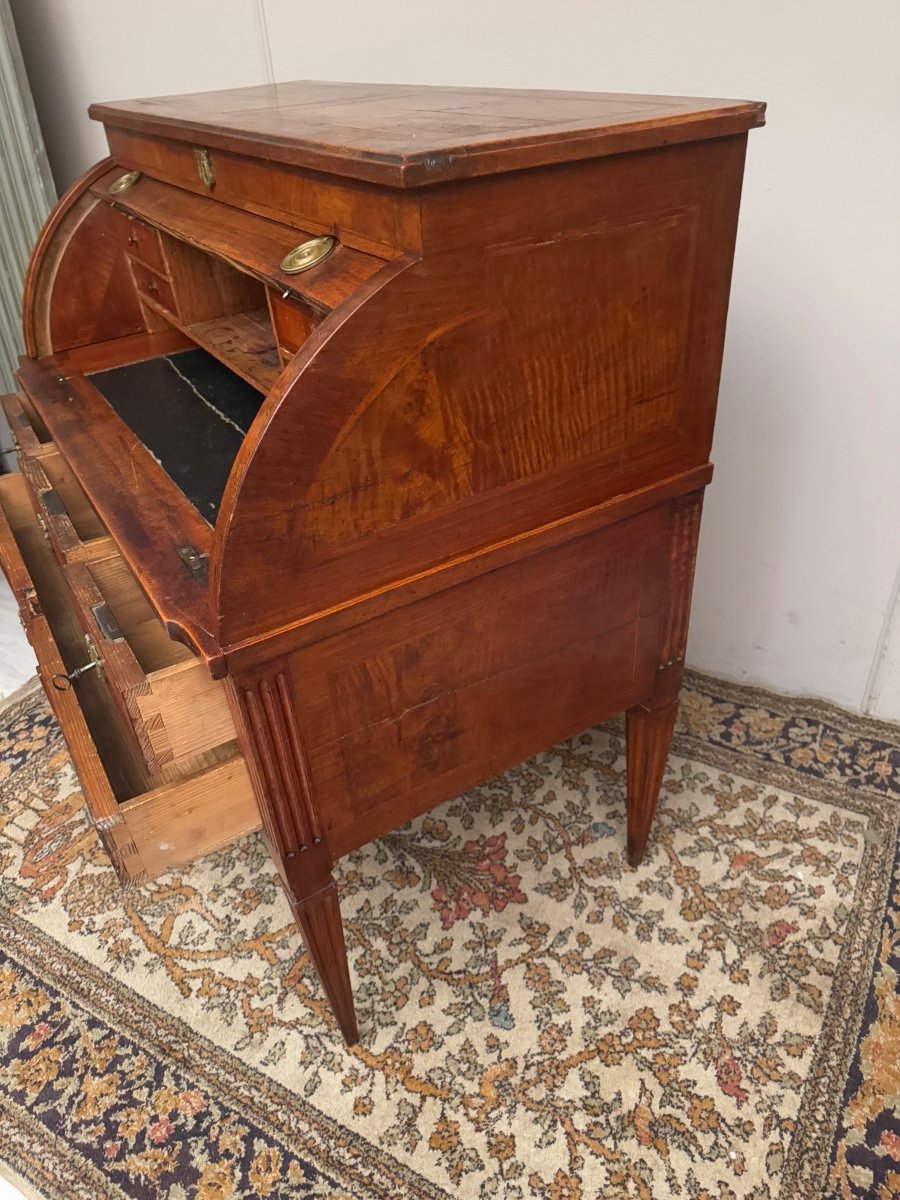 Louis XVI Period Walnut Cylinder Desk -photo-4