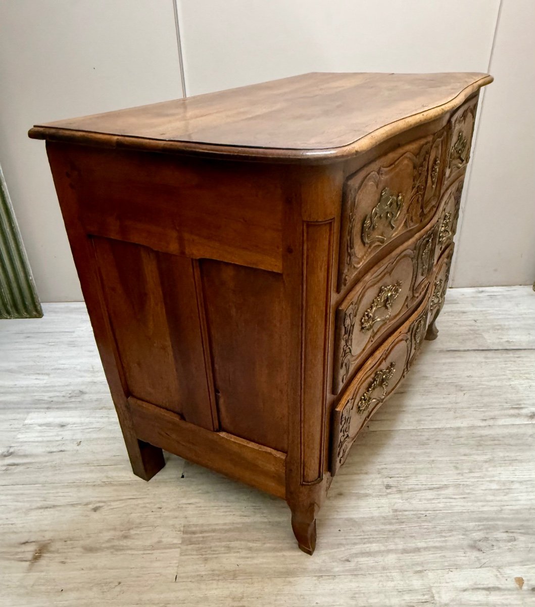 Louis XV Period Lyonnaise Walnut Chest Of Drawers -photo-2