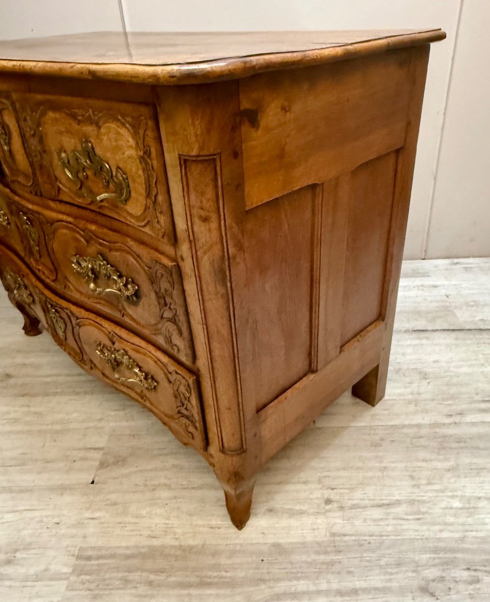 Louis XV Period Lyonnaise Walnut Chest Of Drawers -photo-3