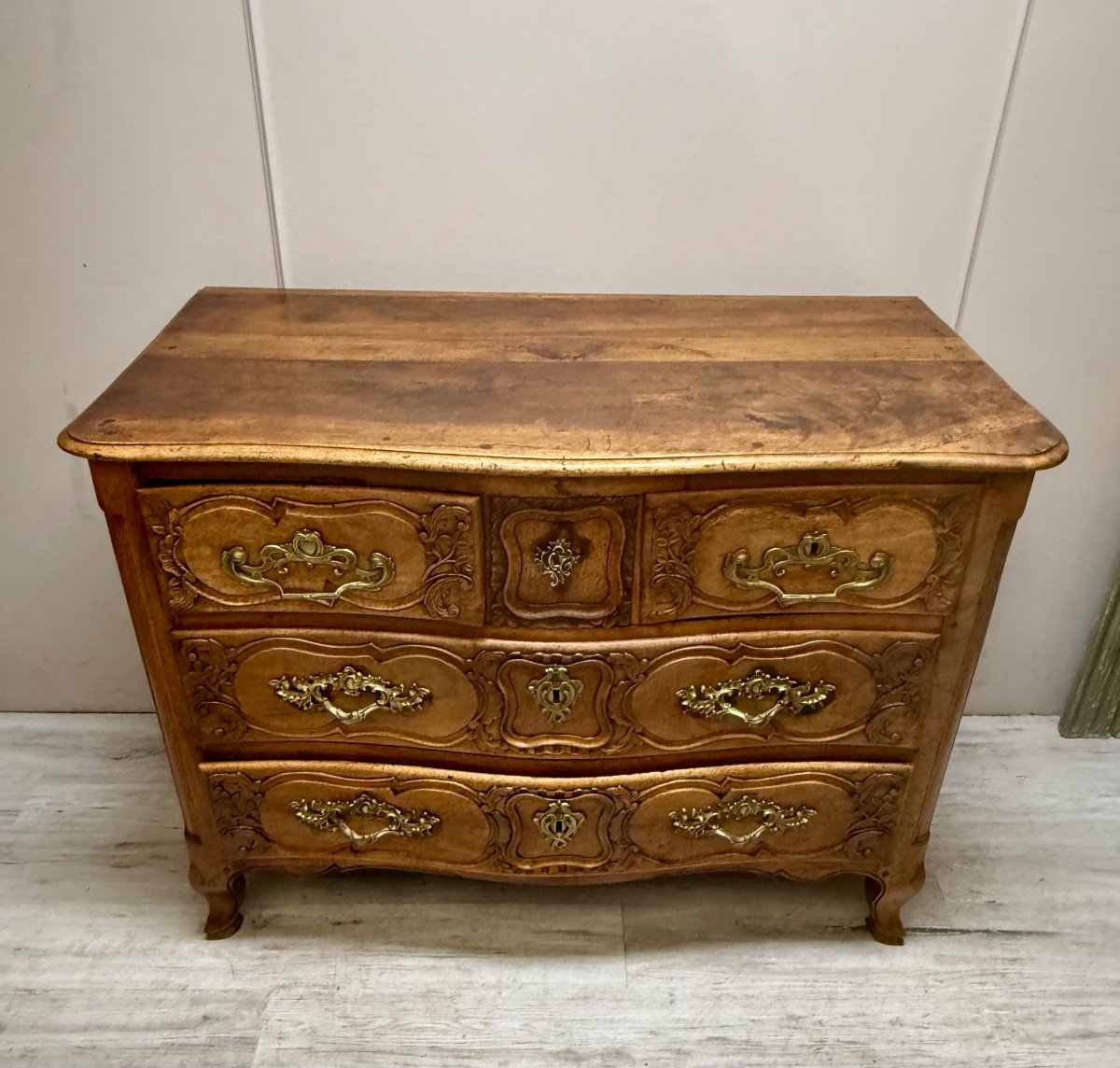 Louis XV Period Lyonnaise Walnut Chest Of Drawers -photo-6