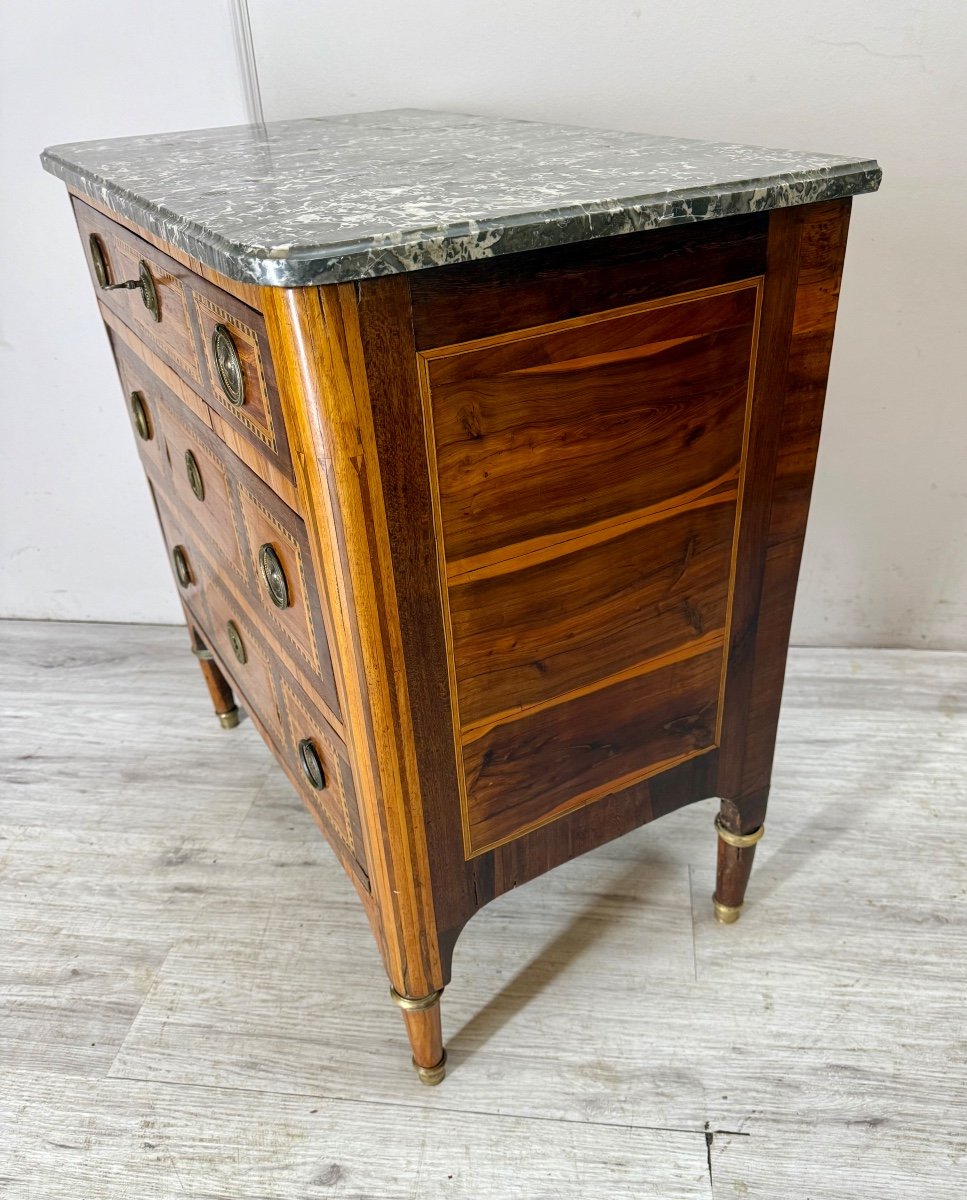 Louis XVI Period Marquetry Chest Of Drawers -photo-4