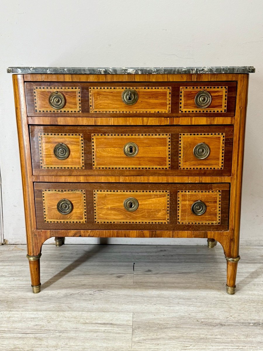 Louis XVI Period Marquetry Chest Of Drawers -photo-6