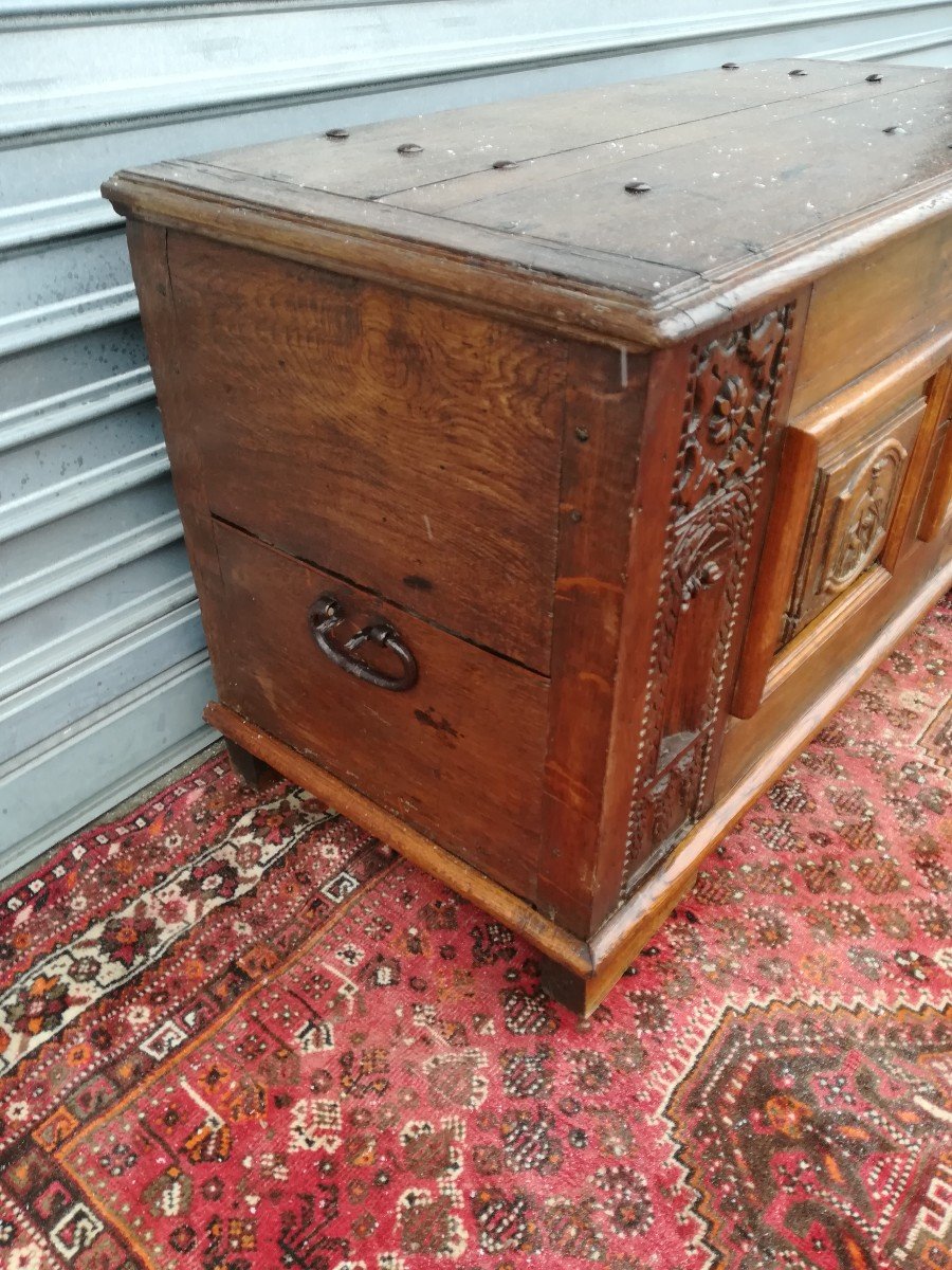 Renaissance Chest In Walnut 17th-photo-3