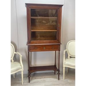 rare vitrine louis XVI en acajou d’époque XIX éme 