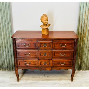 Chest Of Drawers With Slight Projection In Walnut From The Transition Period