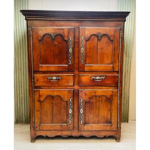 Sideboard Called Four Shutters In Cherry Wood From The 18th Century 