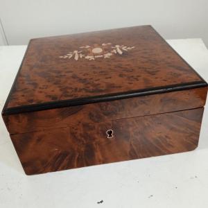 Napoleon III Square Box