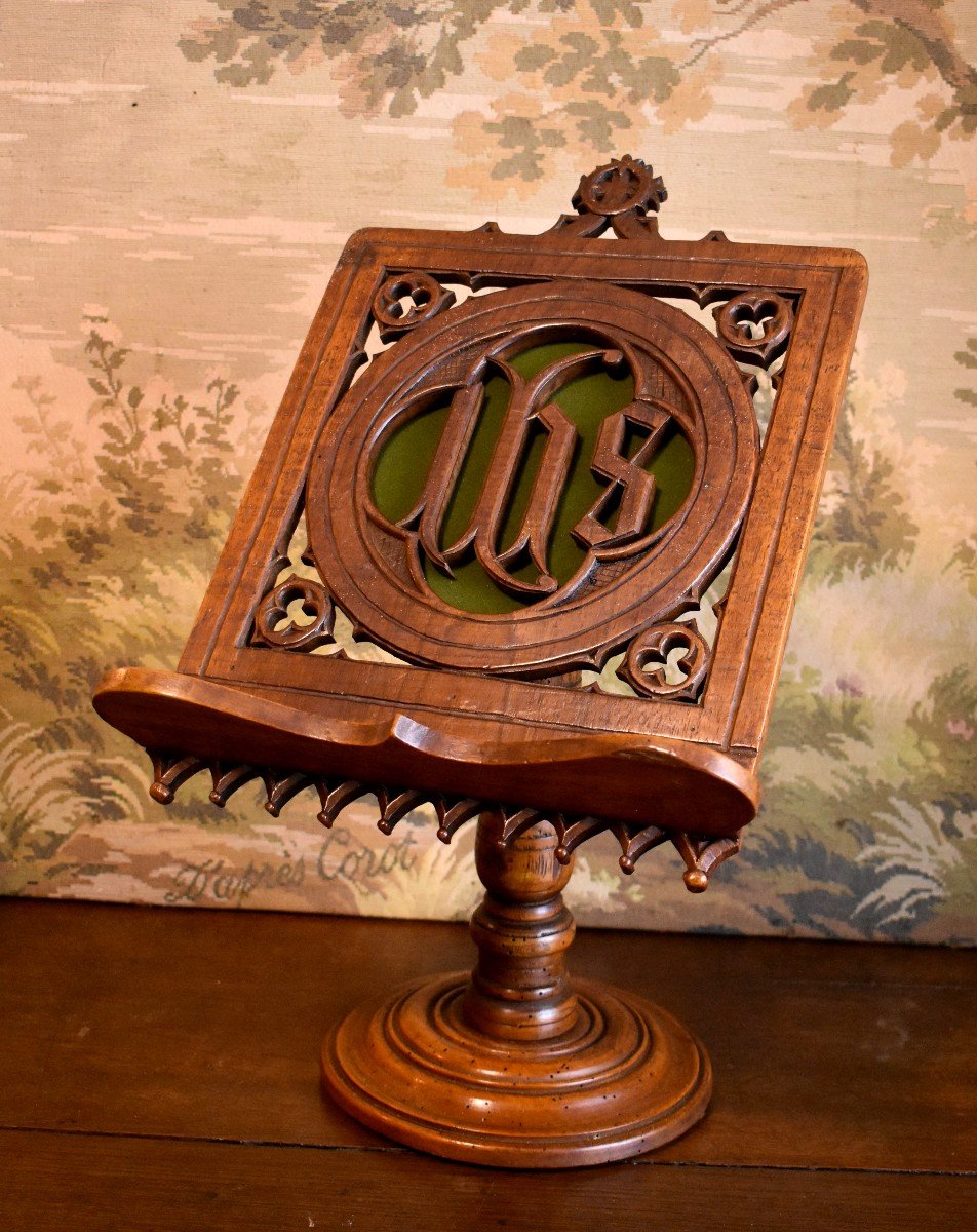 Gothic Style Reading Desk In Carved Wood, Ihs Christogram, XIX Eme Period-photo-1