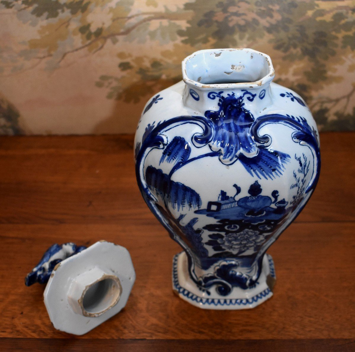 Delft, Covered Pot With Japanese Decor, La Griffe De Porcelaine Manufacture, Circa 1800-photo-5