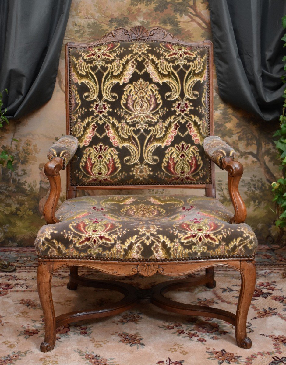 High-backed Regency Armchair, Circa 1720-photo-2