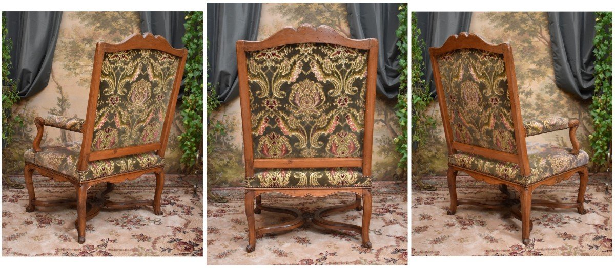 High-backed Regency Armchair, Circa 1720-photo-1