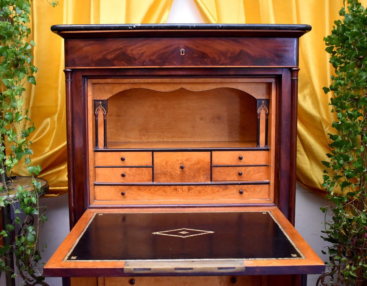 Charles X Secretary In Mahogany And Precious Wood Marquetry, Decorated With Gothic Arches-photo-1