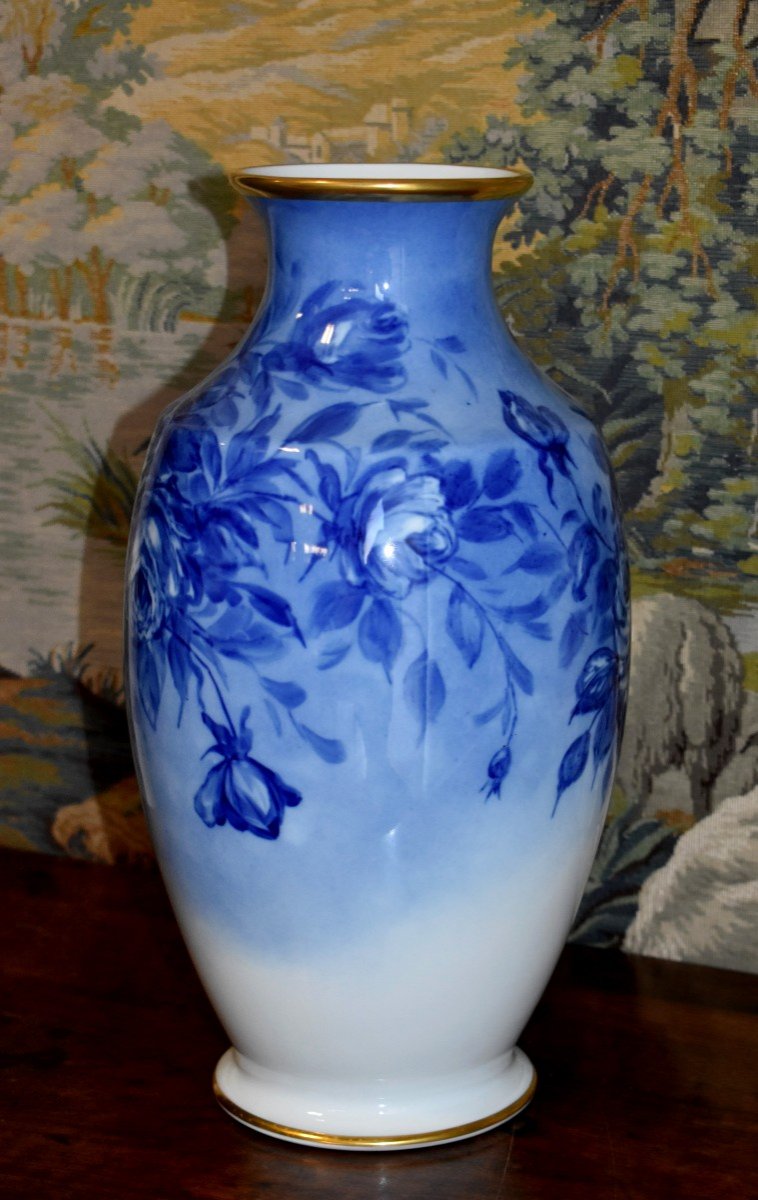 Large Vase Decorated With Roses, Limoges Porcelain, Shades Of Blue Entirely Hand Painted-photo-4