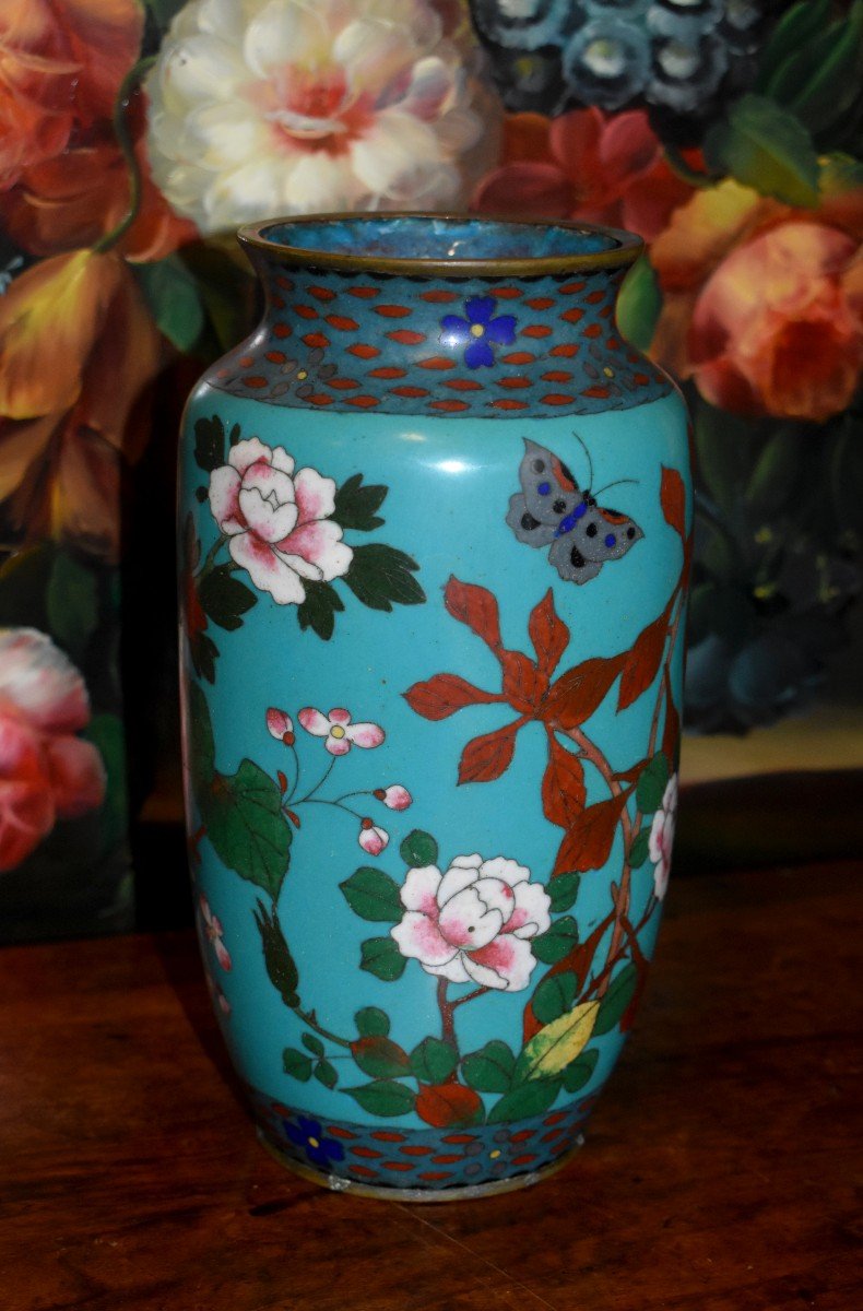 Cloisonne Vase With Bird , Butterfly And Flower Decoration, Japan, Late Nineteenth Century-photo-1