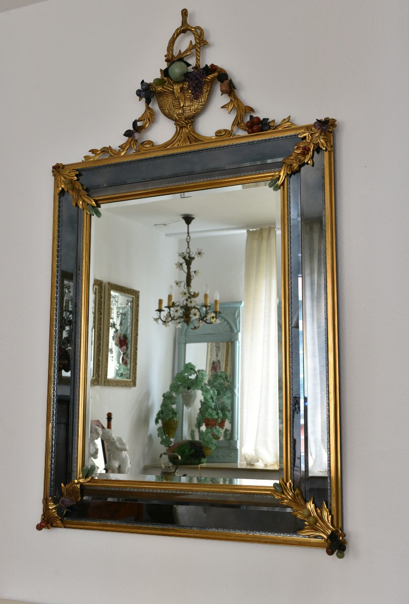 Bronze Mirror. Design.