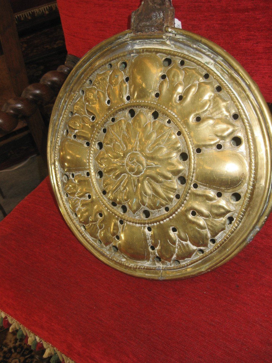 Eighteenth Century Brass Basin-photo-4