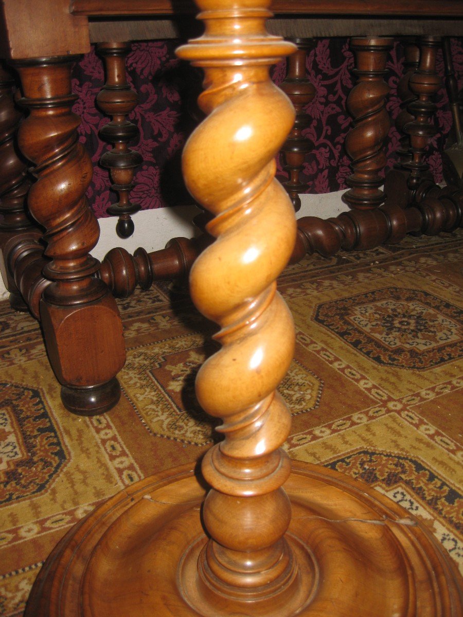 19th Century Bolster With Double Evolution In Blond Walnut.-photo-1