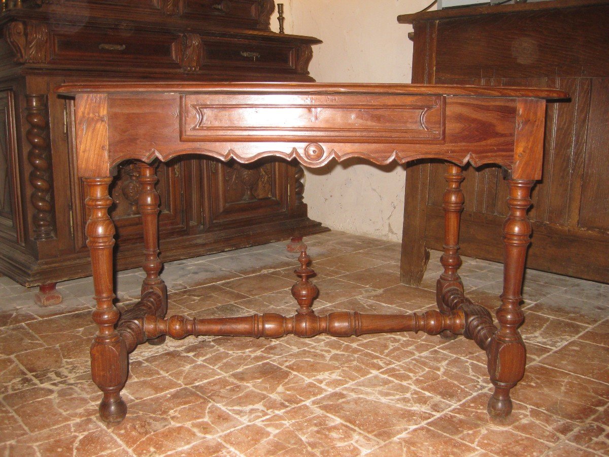 Table De Salon  En Acajou XVIII°.