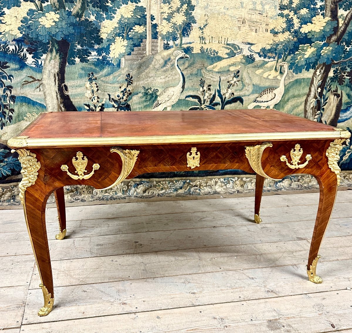 Bureau De Style Louis XV En Marqueterie Et Bronze Doré. Napoléon III-photo-4