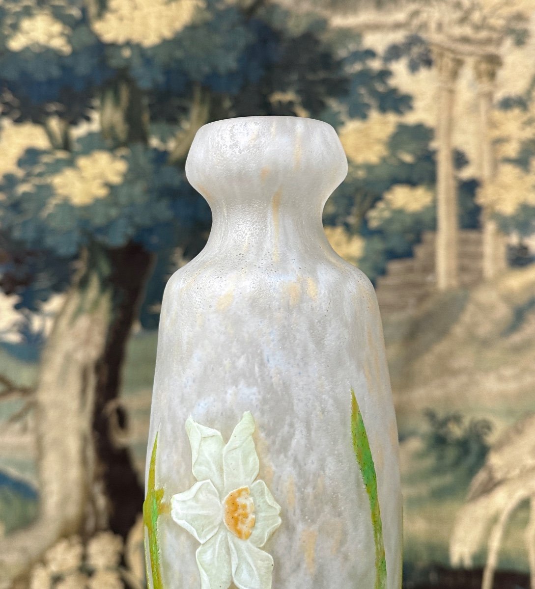 Daum Nancy - Large 38cm Vase Decorated With Daffodils In Platelets. Art Nouveau Glass Paste-photo-1