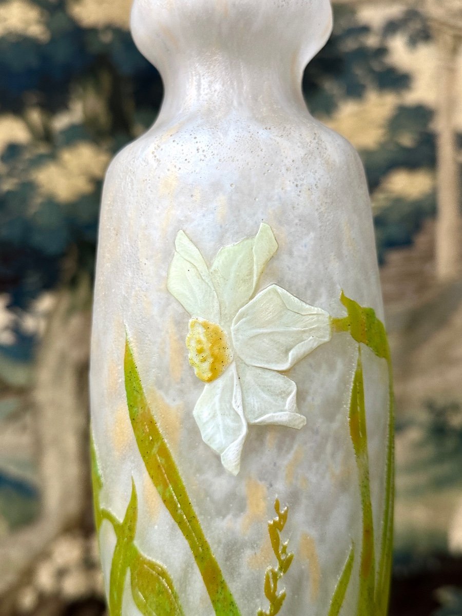 Daum Nancy - Large 38cm Vase Decorated With Daffodils In Platelets. Art Nouveau Glass Paste-photo-3