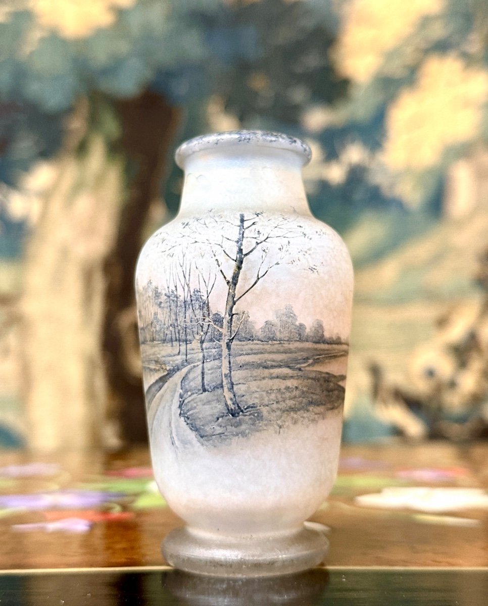 Daum Nancy - Small Enameled Vase Decorated With Landscapes And Sailboats. Art Nouveau Period