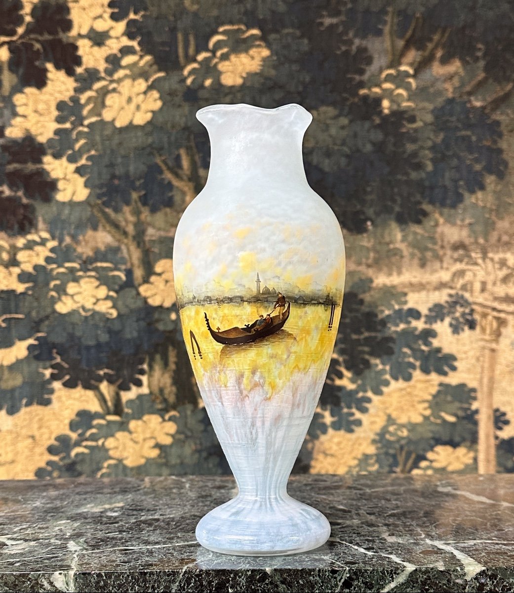 Daum Nancy - Rare Vase A Décor émaillé d'Un Paysage De Venise. Pate De Verre Art Nouveau