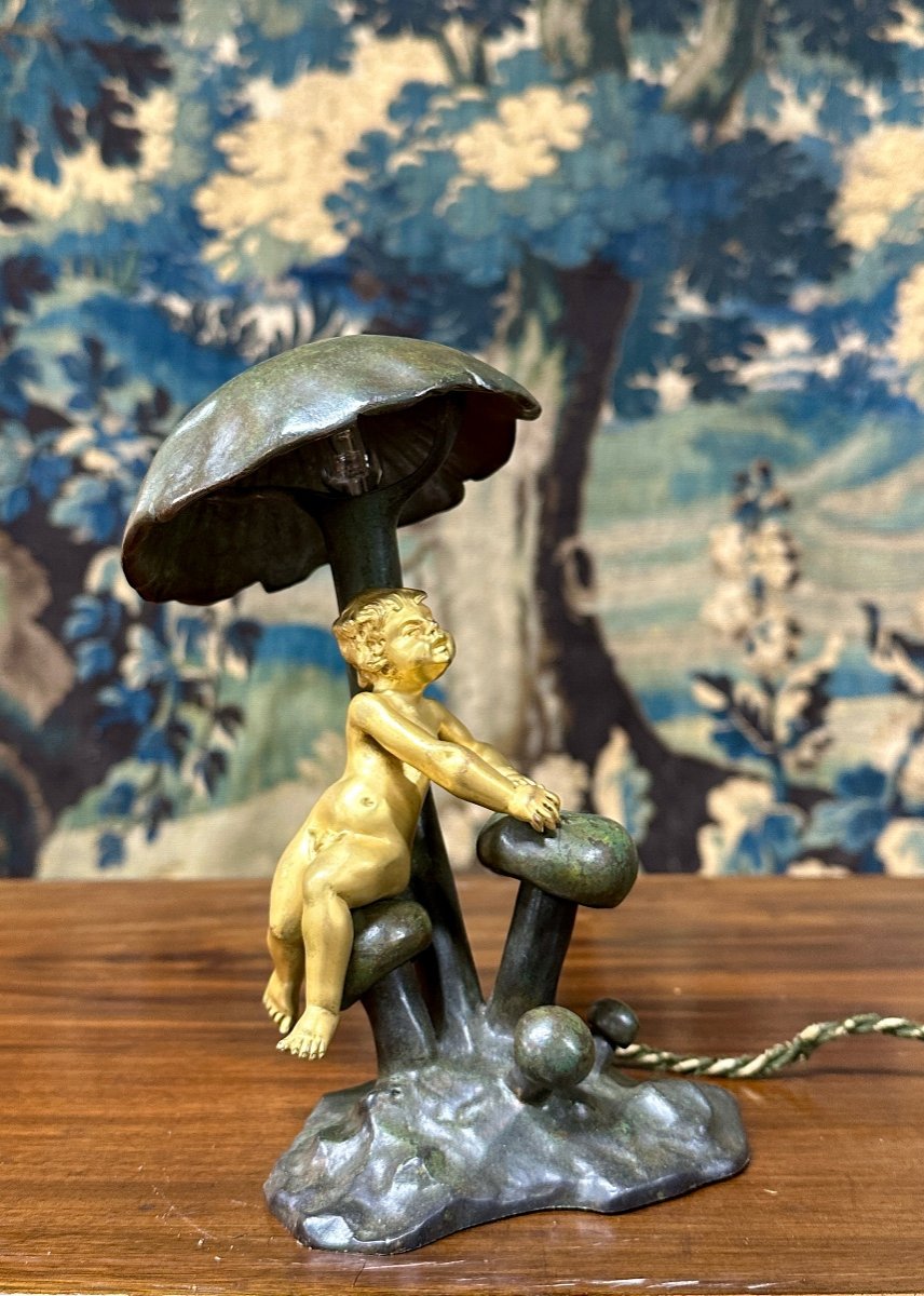 Jean Verschneider - Lampe En Bronze à Décor D’un Bébé Et De Champignons. époque Art Nouveau-photo-1