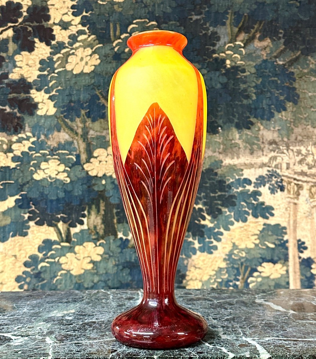 Charles Schneider Pour Le Verre Français, Vase Modele Feuilles De Tabac, Pâte De Verre Art Deco