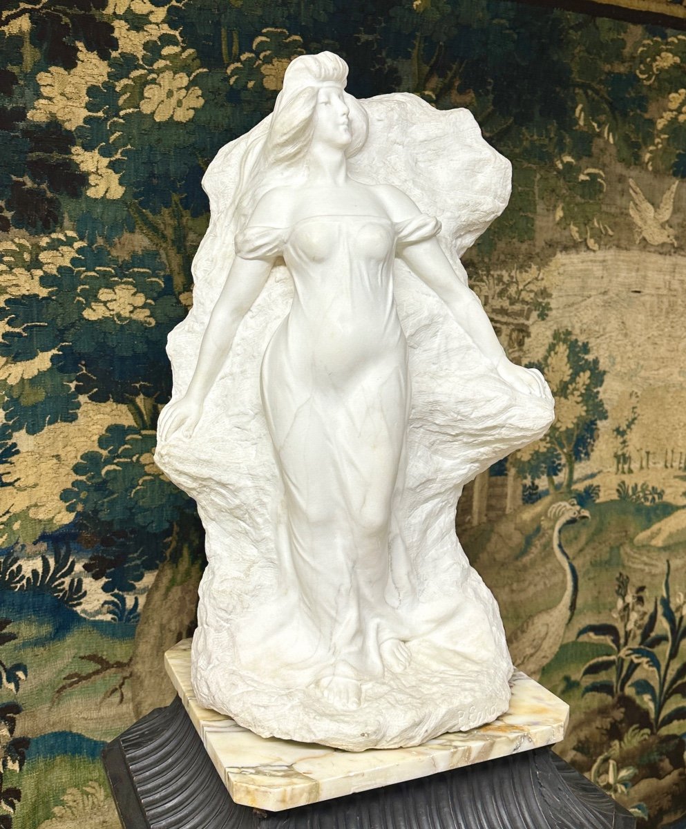 Statue En Marbre De Carrare D’une Femme élégante à La Longue Robe, Sculpture Art Nouveau-photo-2