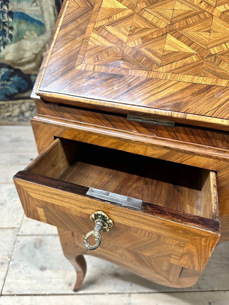 Bureau De Pente En Marqueterie, époque Louis XV. XVIIIème Siècle-photo-1