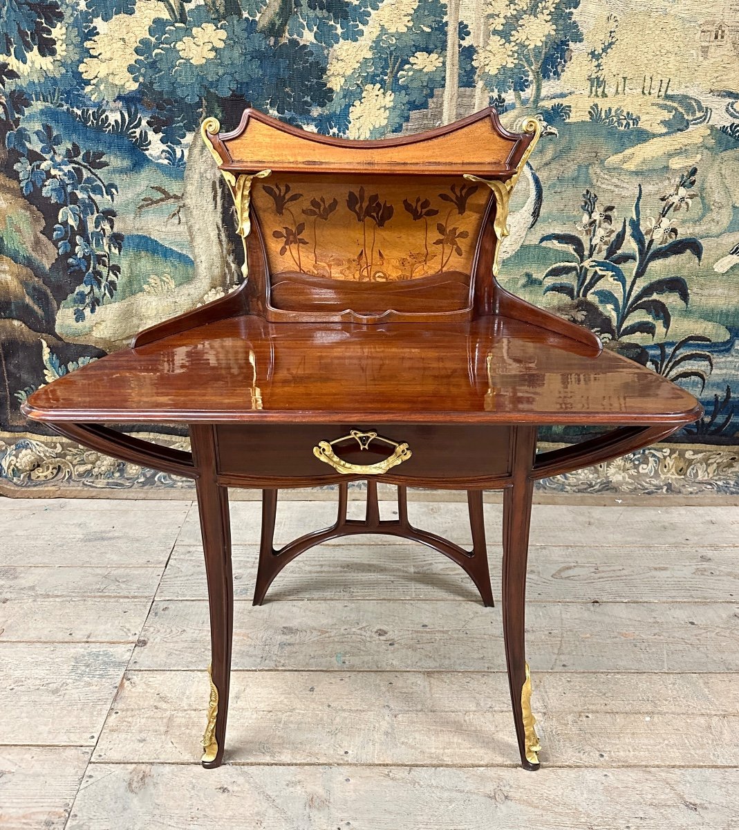 Louis Majorelle - Rare Bureau De Dame En Marqueterie Et Bronze Dorés, Vers 1900, Art Nouveau