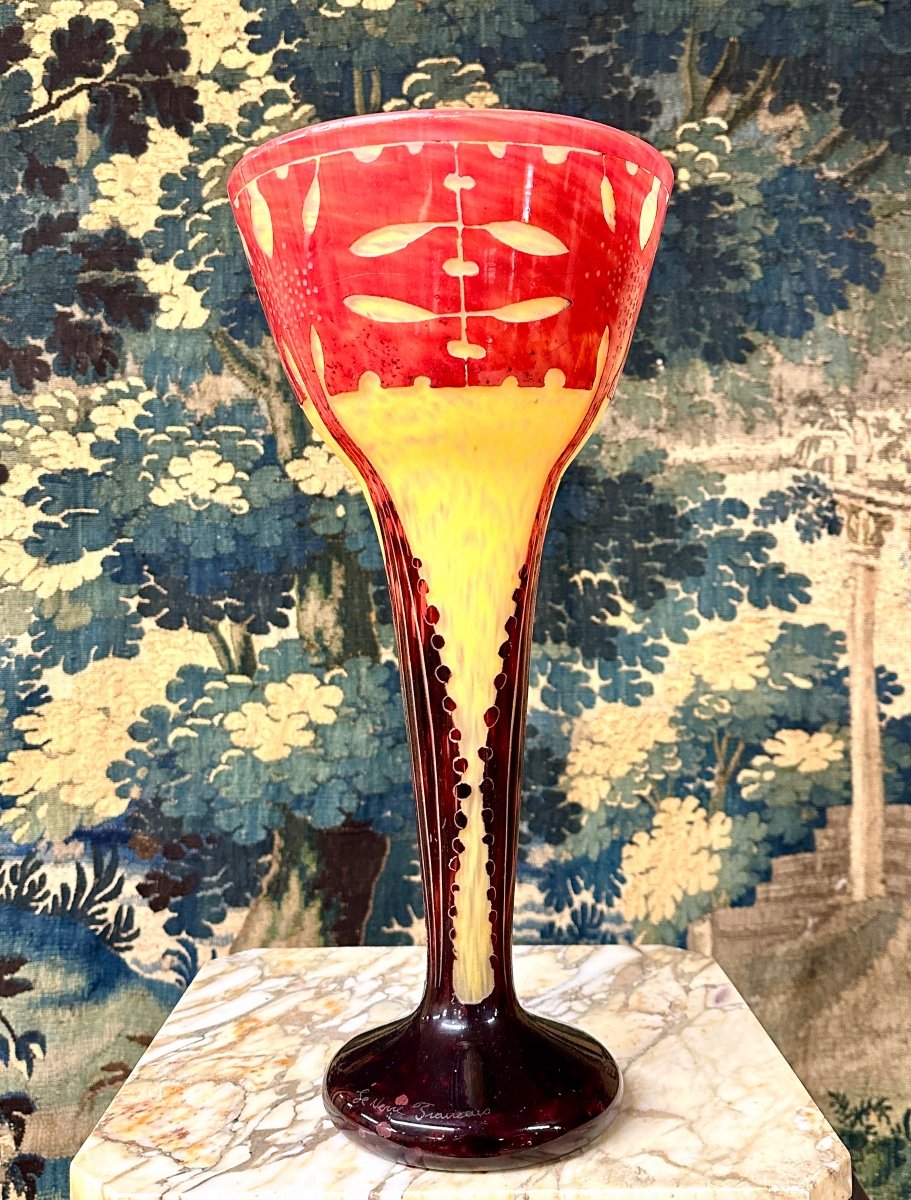 Charles Schneider Pour Le Verre Français, Vase Modele Amarantes, Pâte De Verre Art Deco