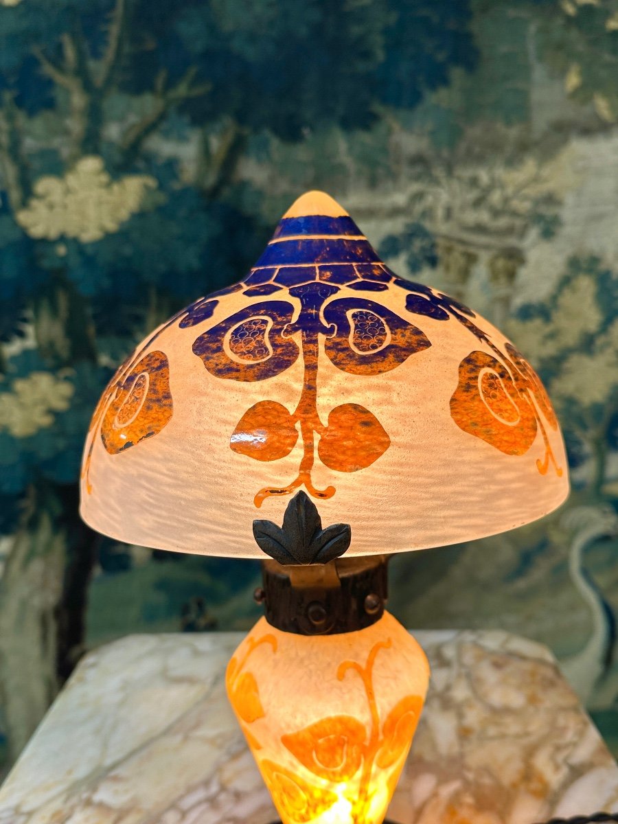 Charles Schneider For French Glass - Fig Decorated Lamp. Art Deco Glass Paste-photo-1