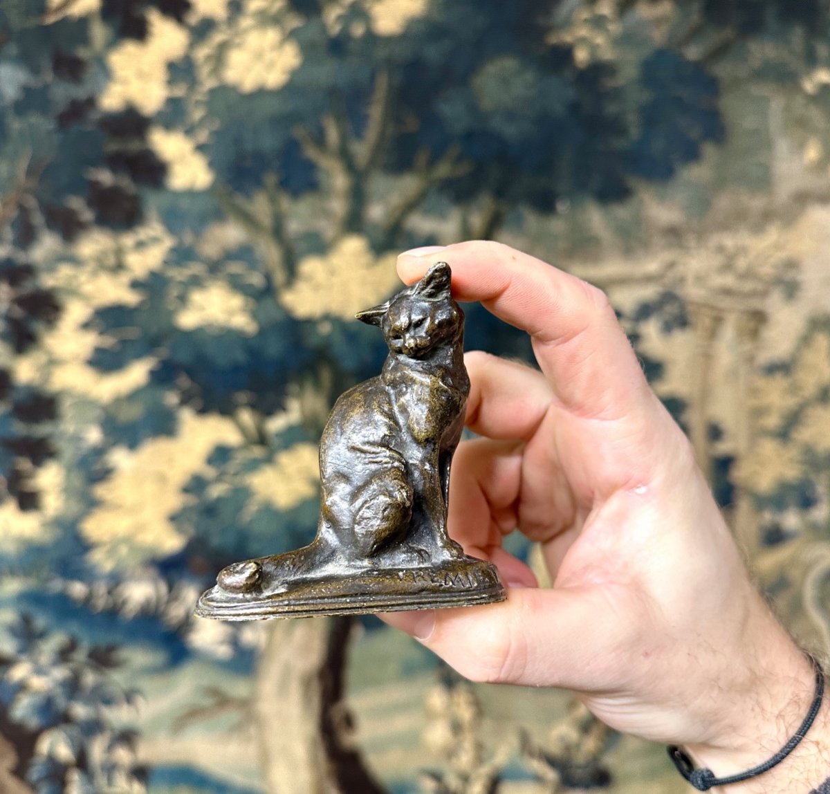 Emmanuel Fremiet - Chat Assis, Petit Bronze animalier à Patine Brune. XIXème Siècle, Signé-photo-3