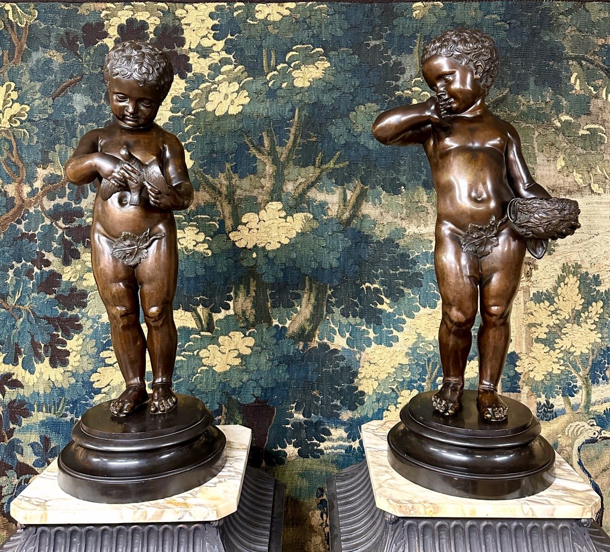 After Jean Baptiste Pigalle - Pair Of Bronze Baby Sculptures, 19th Century Period -photo-3