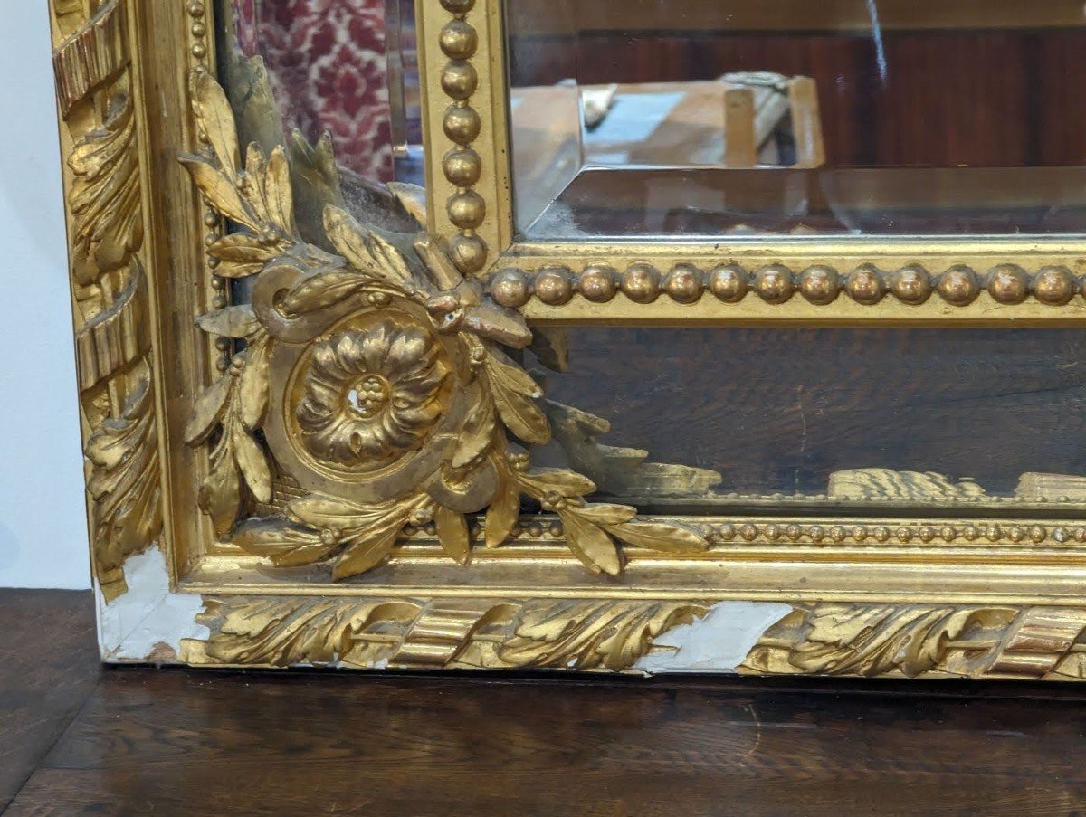 Large Closed Mirror Decorated With Cherubs Gilded With Gold Leaf -photo-5