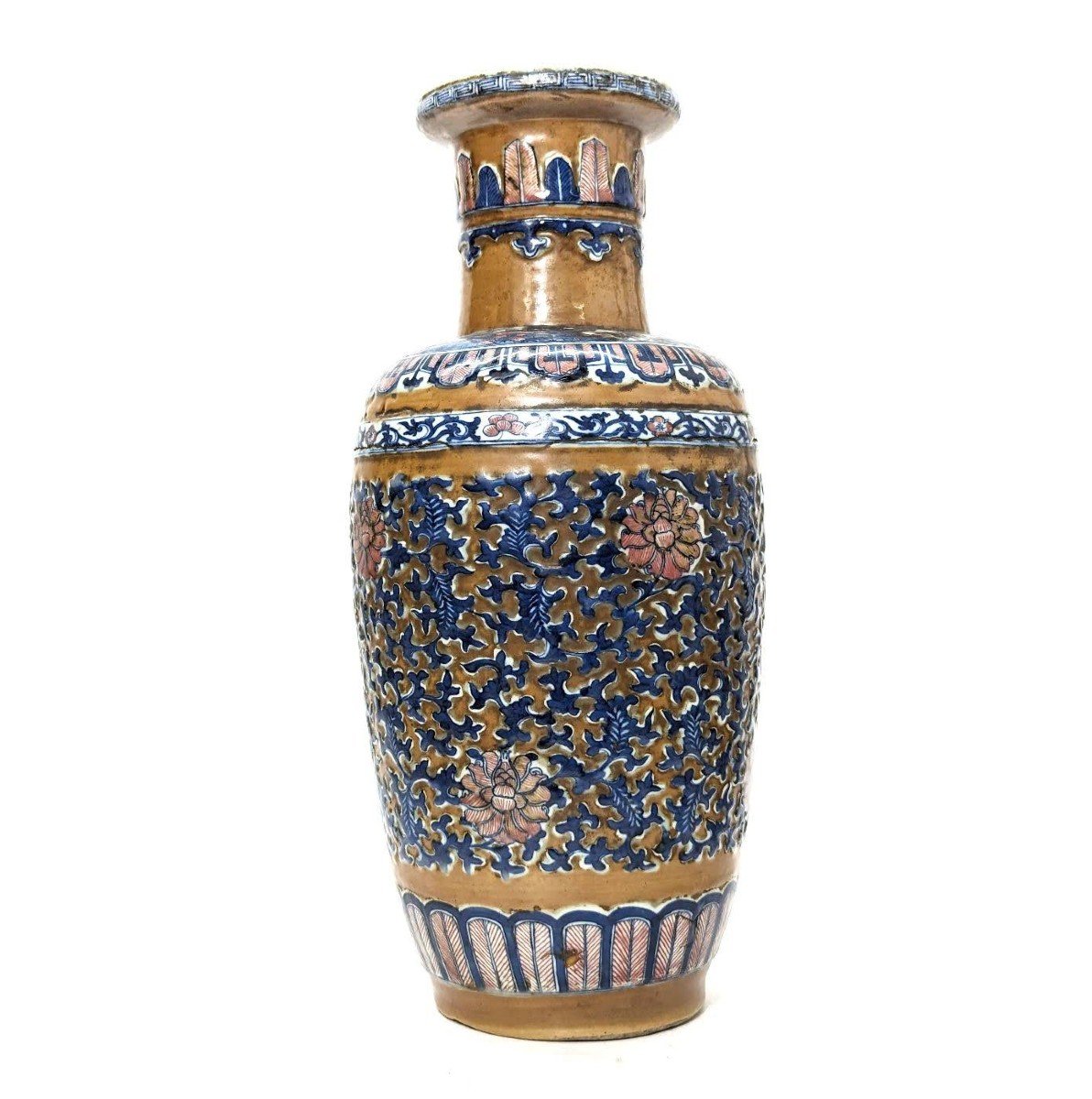 Chinese Porcelain Vase 19th Century-photo-1