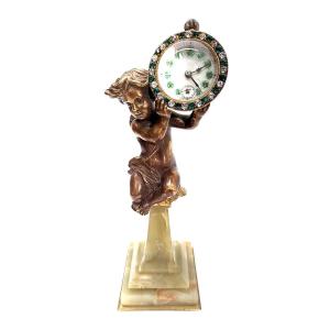 Child's Table Clock Hard Stones (or Beads...) Baby In Gilt Bronze