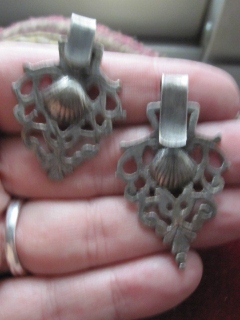 Small Coat Buckles Decorated With Santiago Shells In Silver. C. XVIII-photo-6