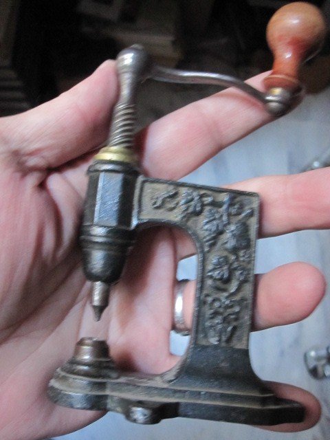 Tool For Piercing Leather Used By Saddlers. Nineteenth Century-photo-2