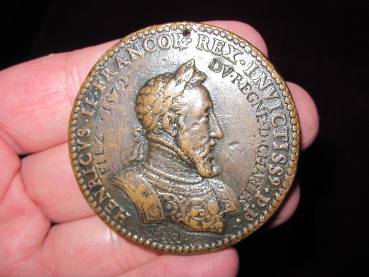 Renaissance Medals: 3 Different Pieces Of Henrique Ii. One With An Engraved Date Of 1572-photo-7