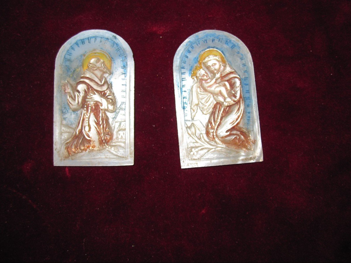 Saint Francis And Saint Antonio Of Padua. Two Nacar Plates With Remains Of Polychrome. 18th 