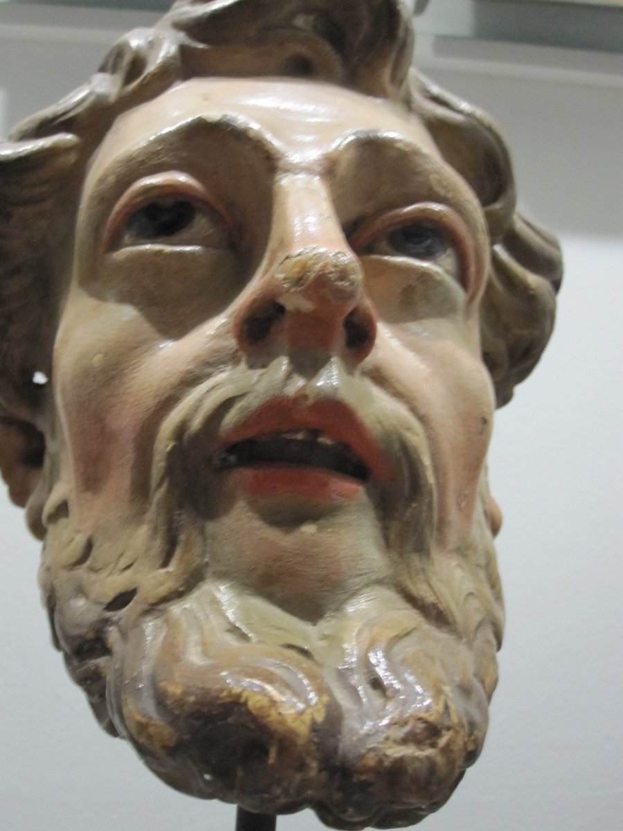 Saint's Head, Polychrome Carving From The 17th Century -photo-2