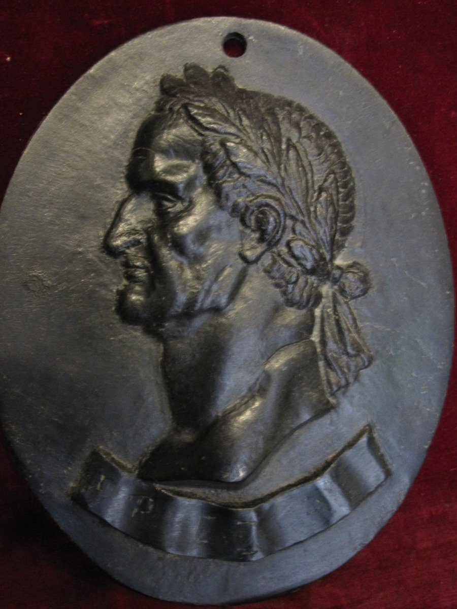 Emperador Galba: MÉdaillon Ovale En Bronze. Oeuvre Italienne Du 17ème Ou 18ème SiÈcle-photo-4