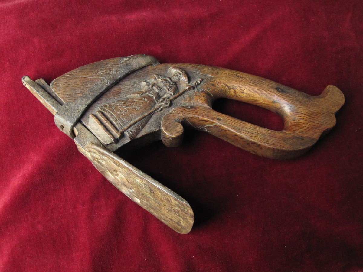 Beautiful Carved Carpenter Adze From The 18th Century-photo-2